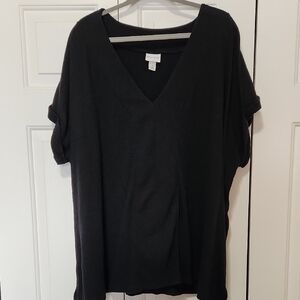 Ava & Viv Black V-Neck Short Sleeve Top